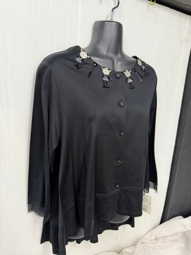 う*ぴ様 未使用¥35200 OLLEBOREBLA(アルベロベロ)ブラック装飾