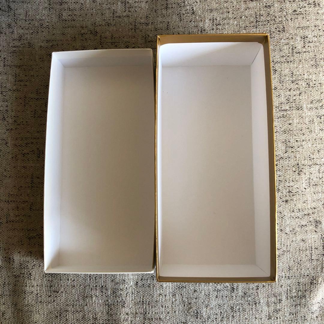 ハグフラワー　ヒグチユウコ　箱
