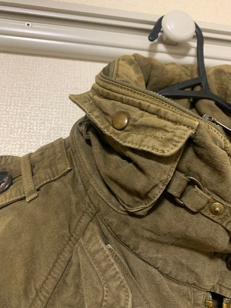 “Share spirit” double zip mods coat