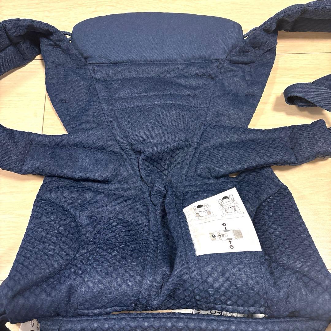 ✨極美品✨エルゴ　オムニブリーズ　抱っこ紐　ネイビー　 取扱説明書、ポーチ付