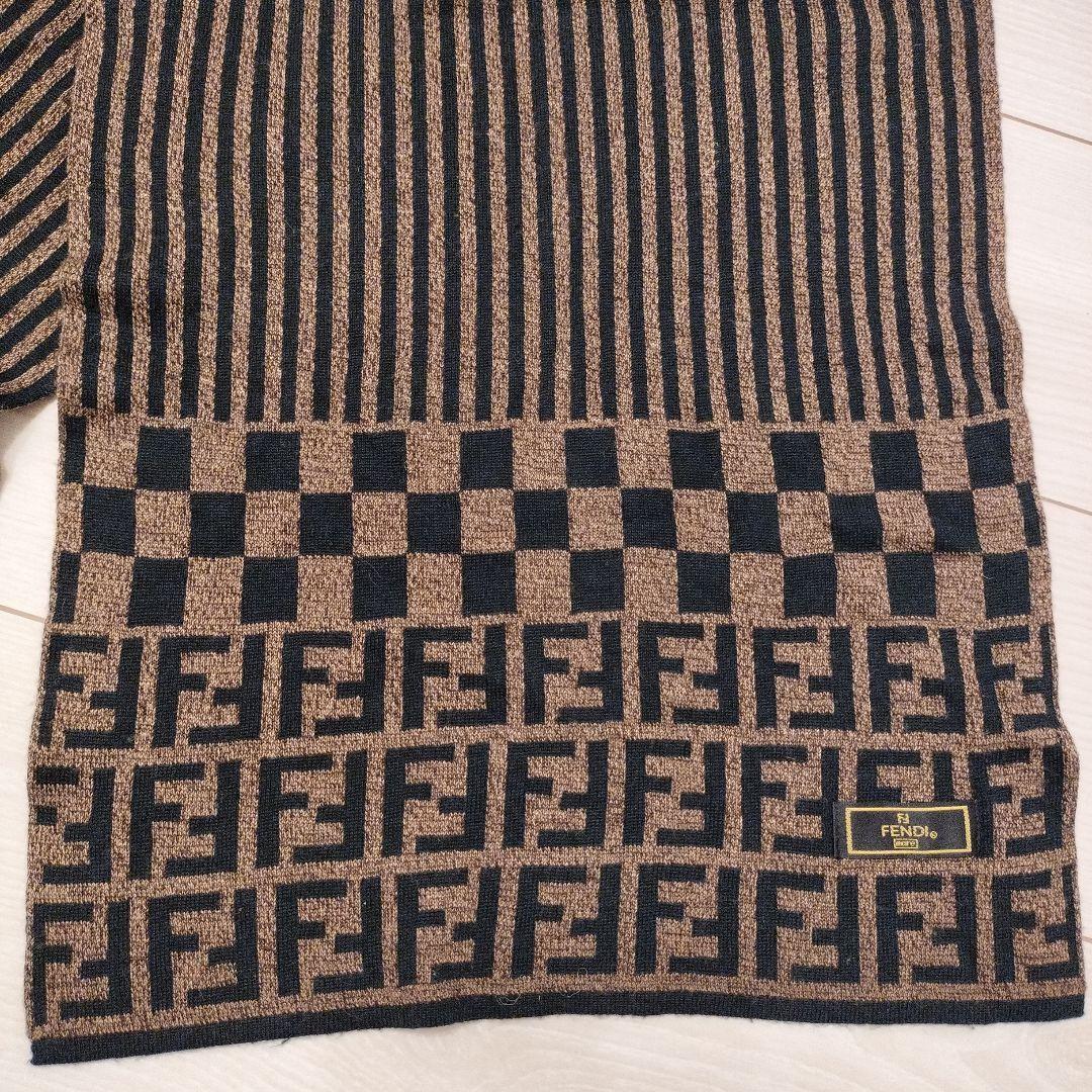 し*ば様 FENDI ストライプデザイン ズッカ柄 ニットマフラー
