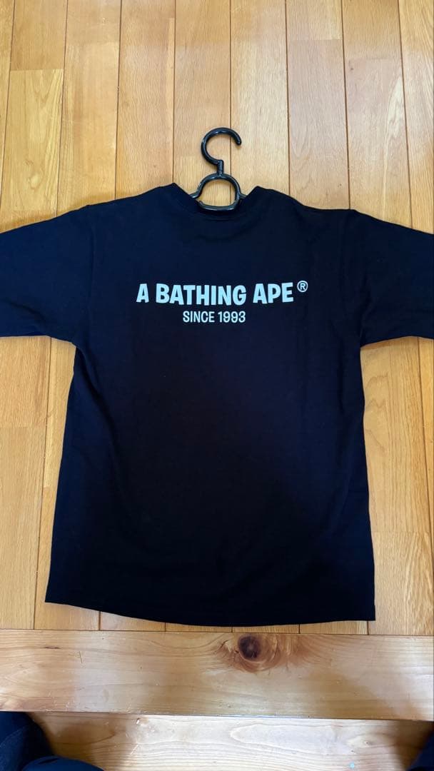 エイプ　スワロフスキー　Tシャツ Sサイズ