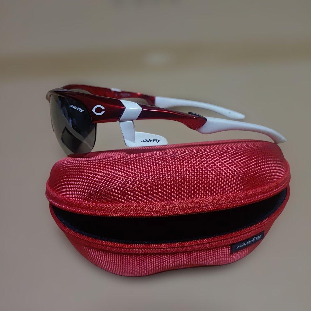 AirFly レッドサングラス ケース付き