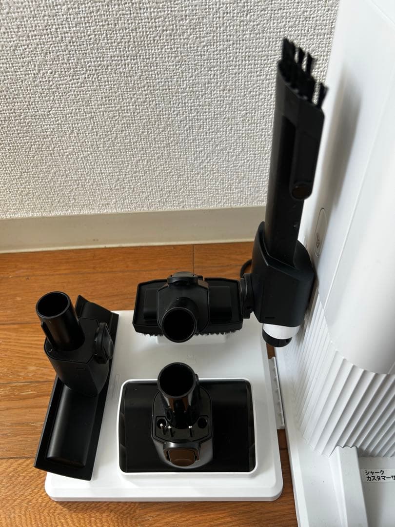 シャーク掃除機　自動ゴミ収集ドック付き
