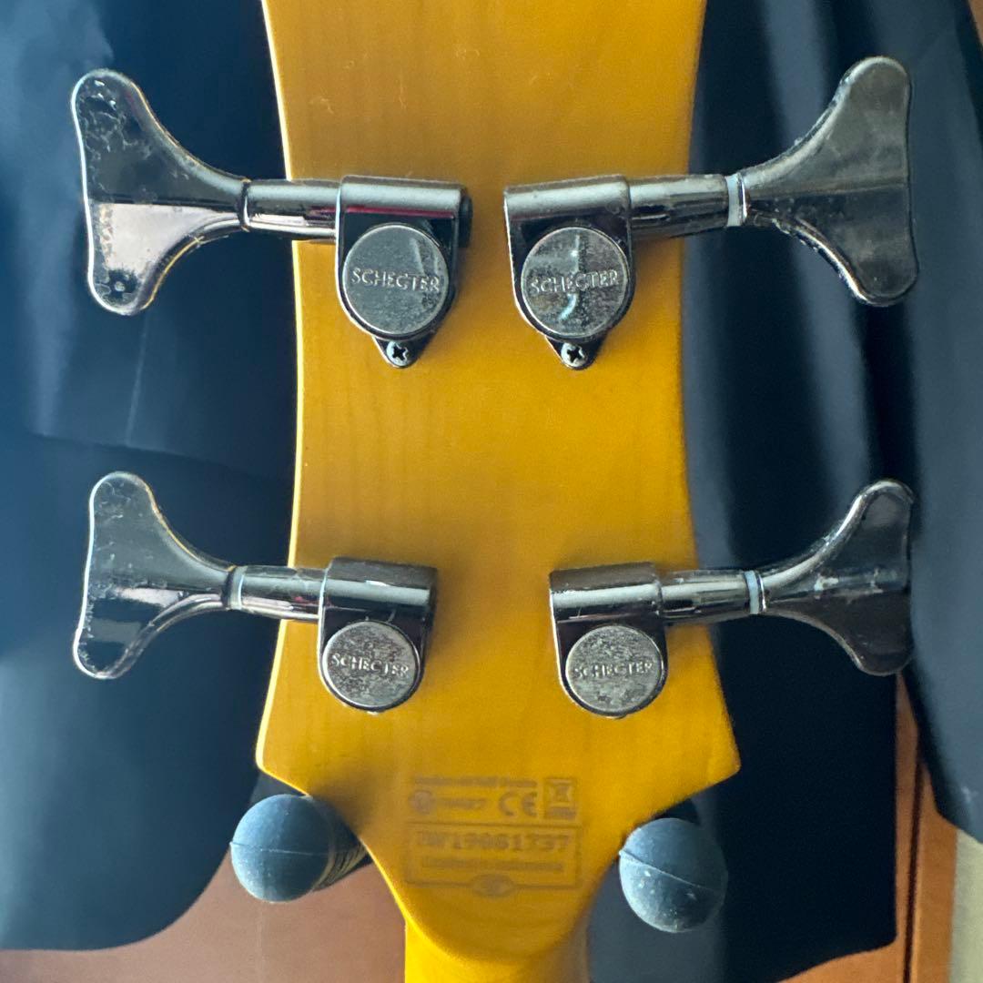 コ*メ様 Schecter Diamond Series エレキベース
