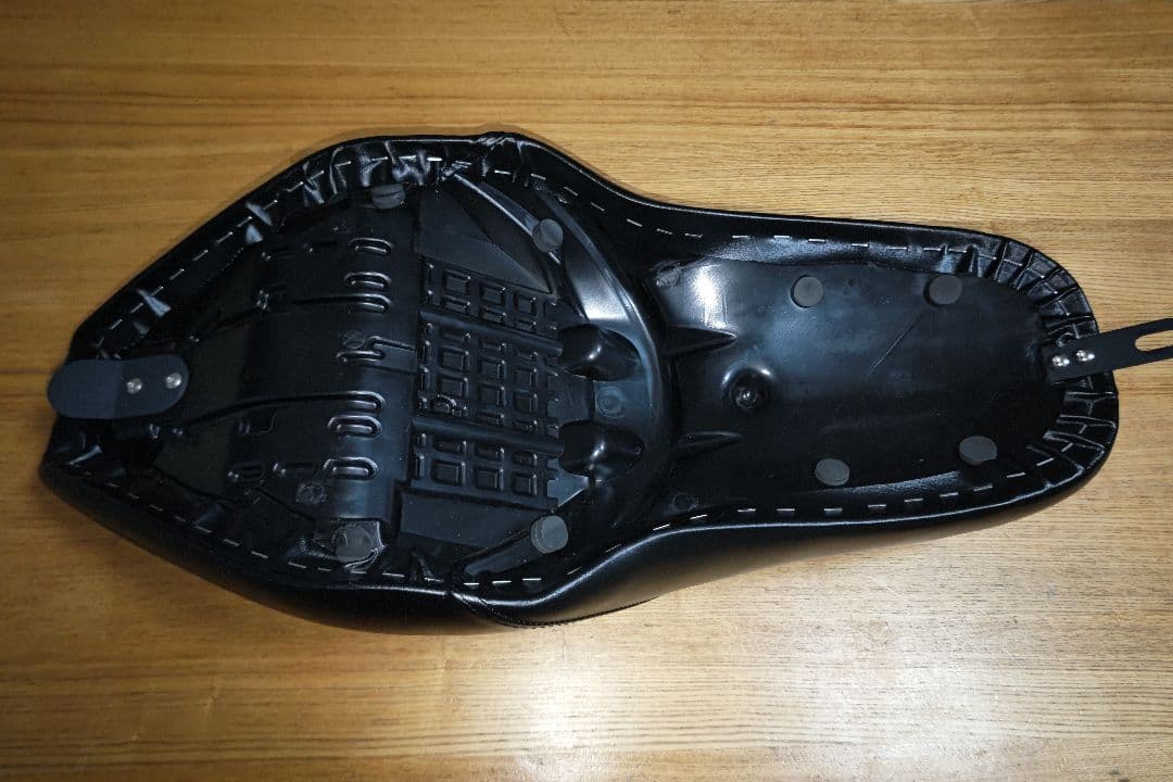 レブル250ブラック キルティングシート