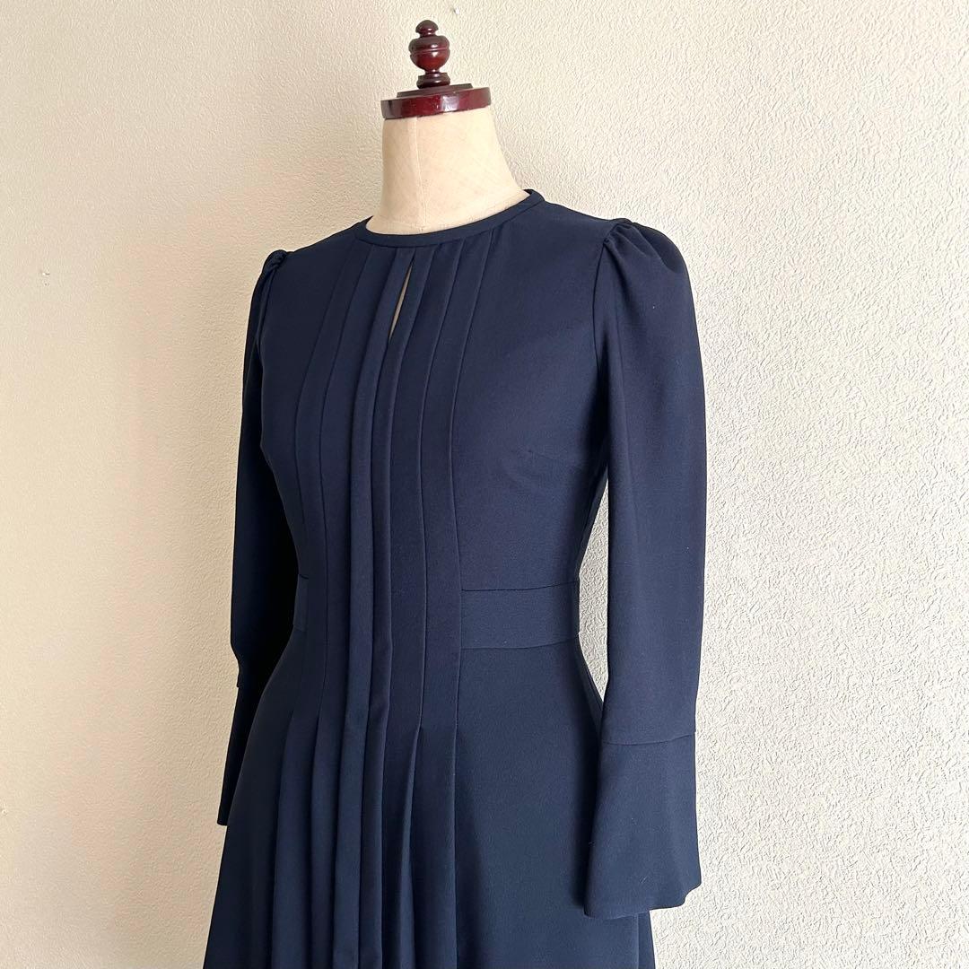 美品CELFORD バックサテンプリーツワンピース 卒入学 セレモニー ネイビー