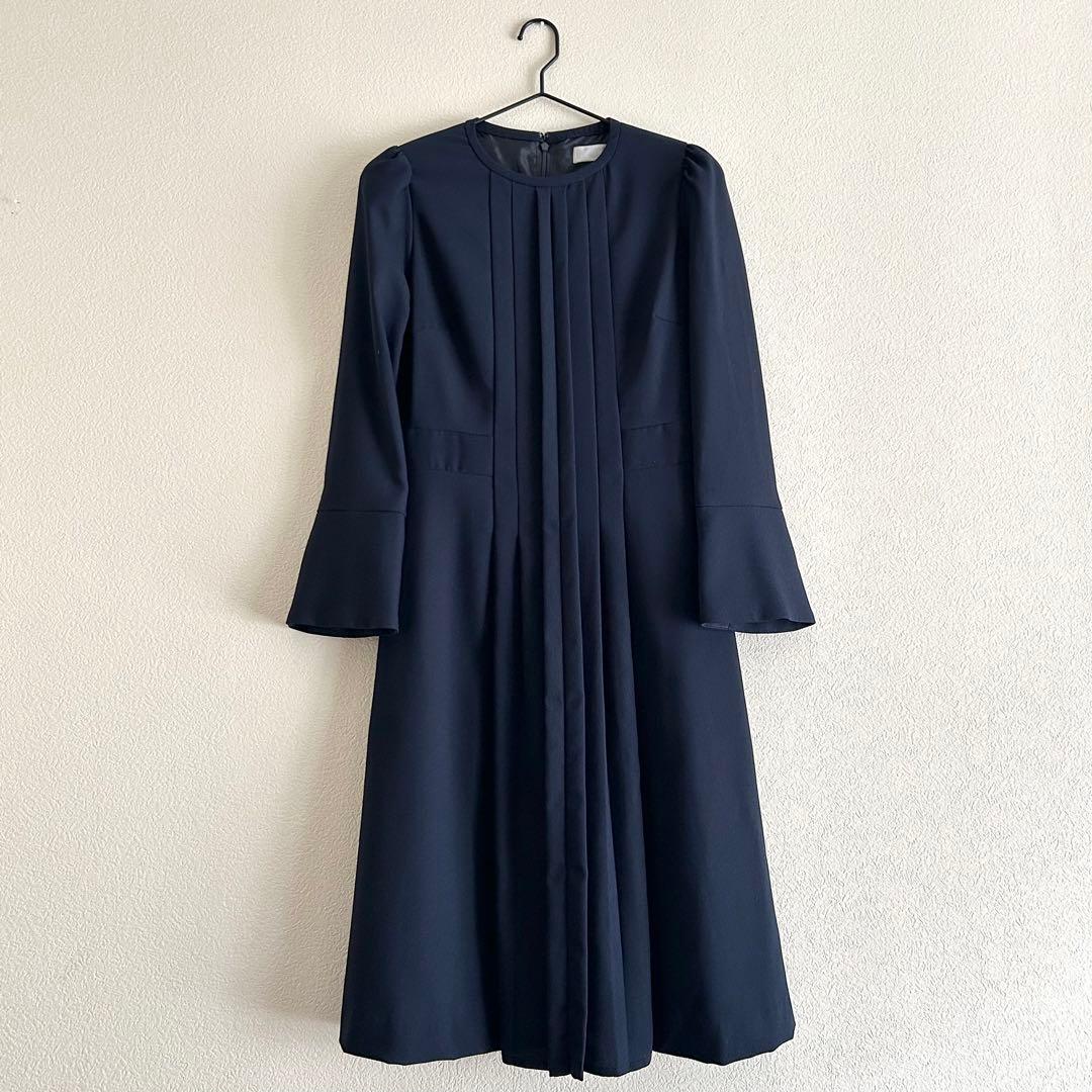 美品CELFORD バックサテンプリーツワンピース 卒入学 セレモニー ネイビー