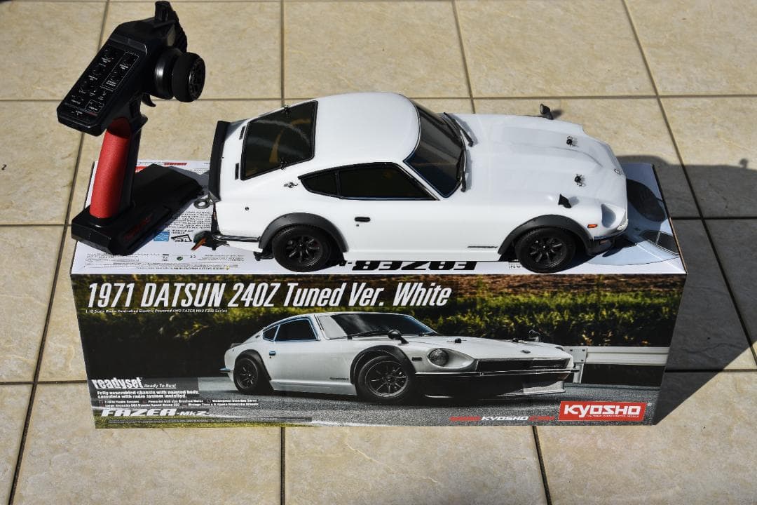 【最終値下げ】京商　1/10 4WDフェザーMK2 ダットサン240Z・ホワイト
