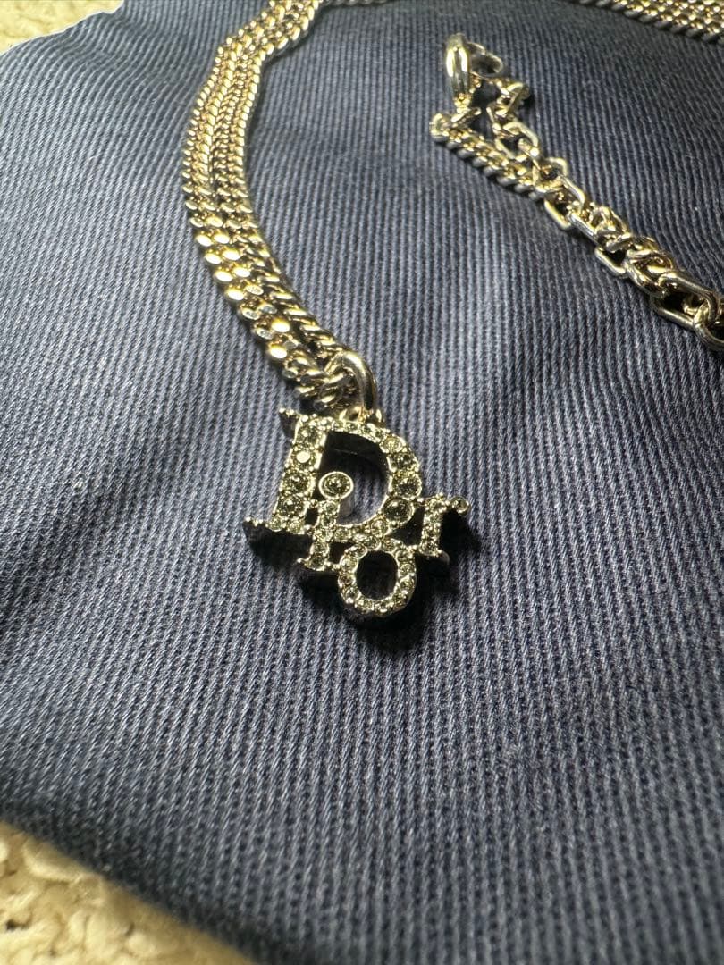 《美品》Dior ロゴ ラインストーン ネックレス シルバー 箱あり