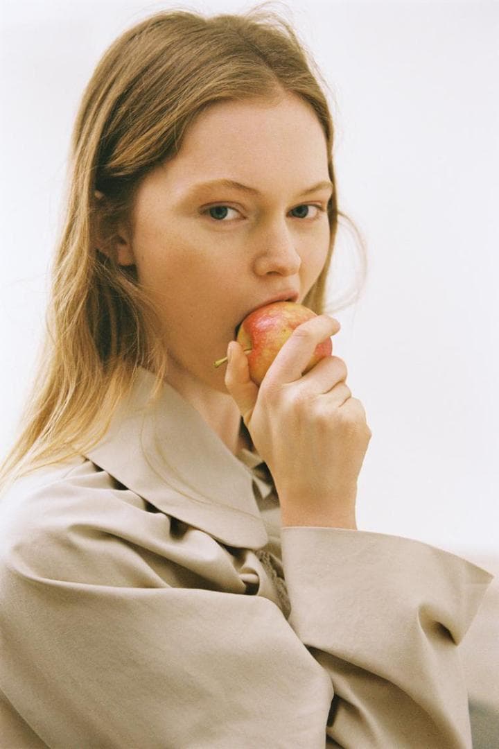 ZARA フリル付きクロップドトレンチコート ベージュ XS～S