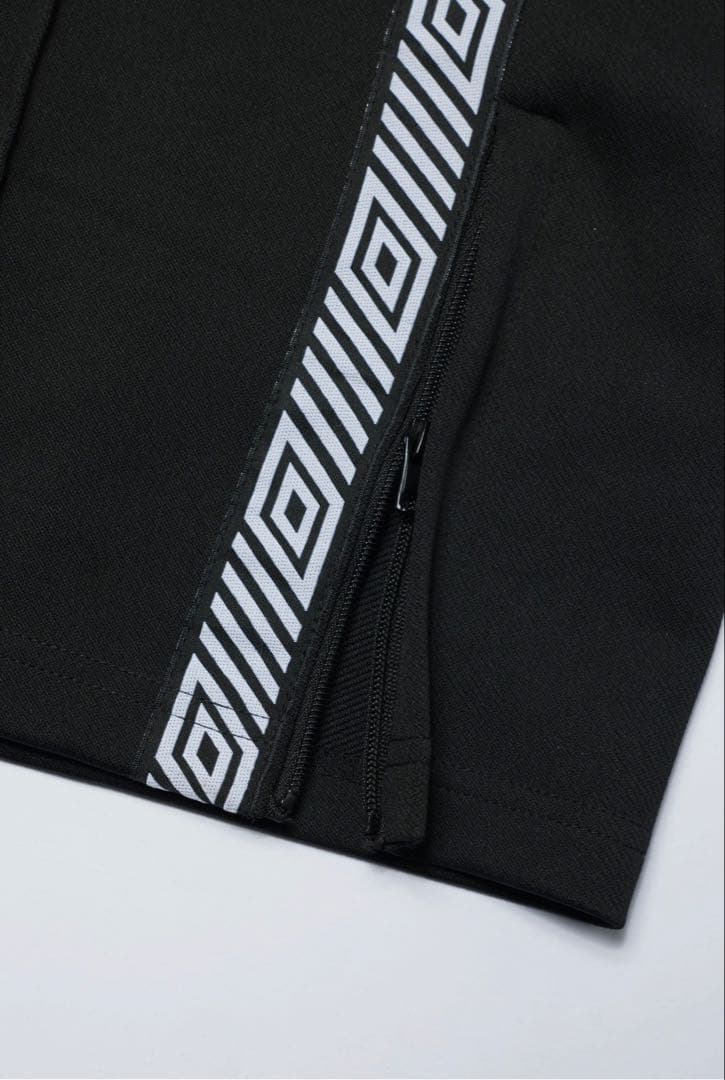 vaultroom VR × UMBRO TRACK PANTS - L