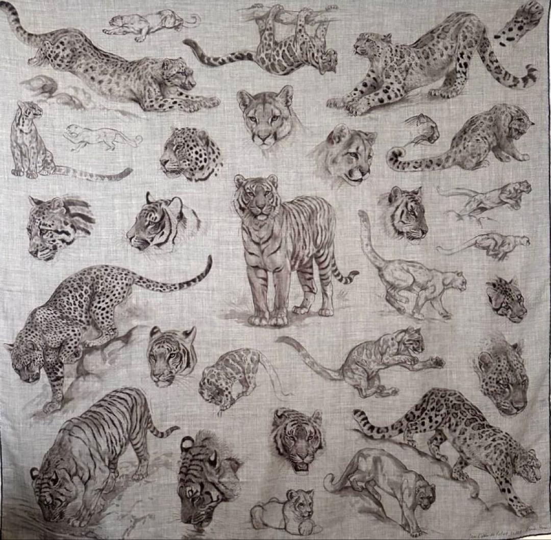 極美品 HERMES エルメス ロベールダレ 大判スカーフ 猫科動物 グレー