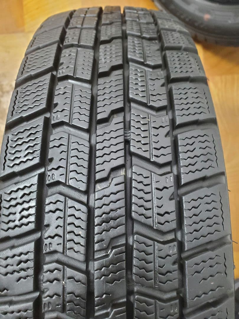 155/65R14 スタッドレス 22年式 グッドイヤー ナビ7