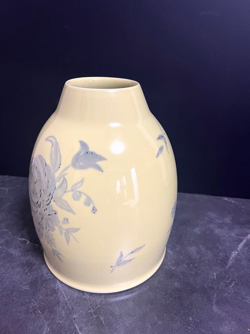 【黄磁／花瓶】薔薇絵　花器　壺　フラワーベース　京都　長谷川勇　共箱　新品未使用