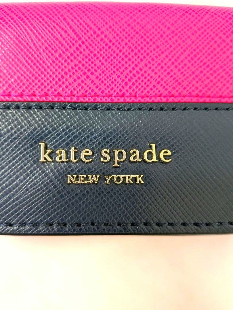 ✨️kate spade✨️三つ折りコンパクト財布(未使用)