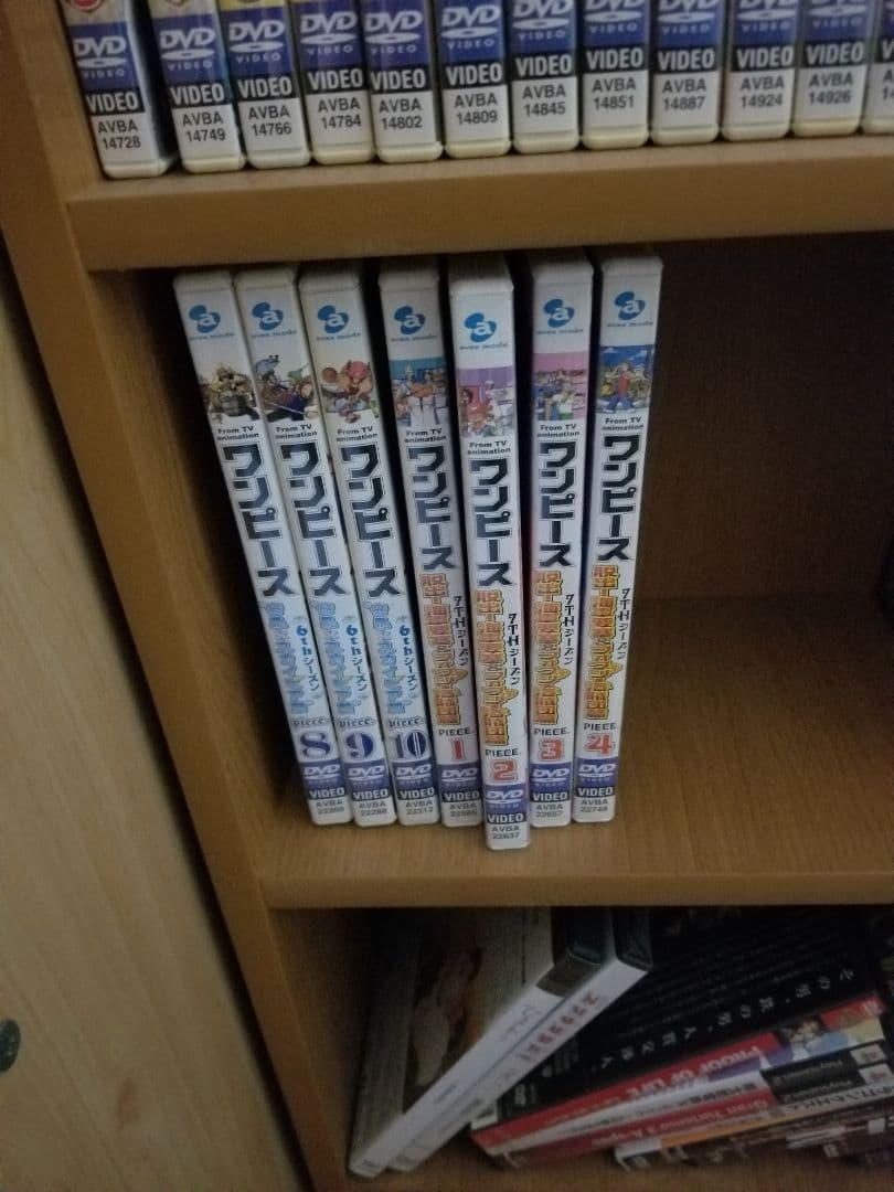 ワンピースONE PIECE DVD  65本値引き相談してください。