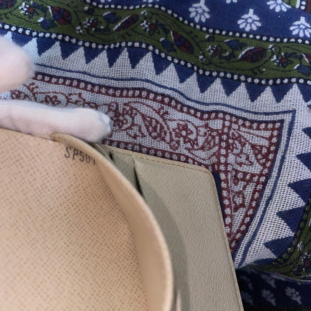 Louis Vuitton ダミエ柄 二つ折り財布
