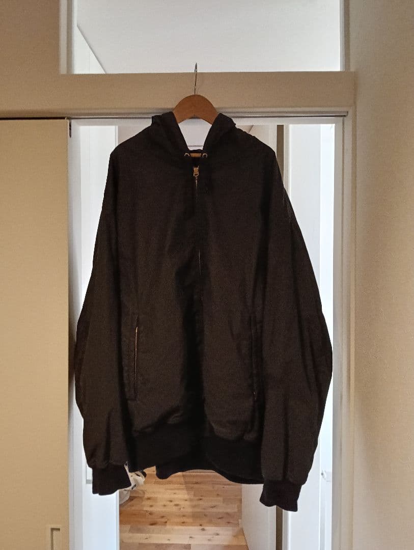comoli コットンナイロン ジップパーカー size3 Black