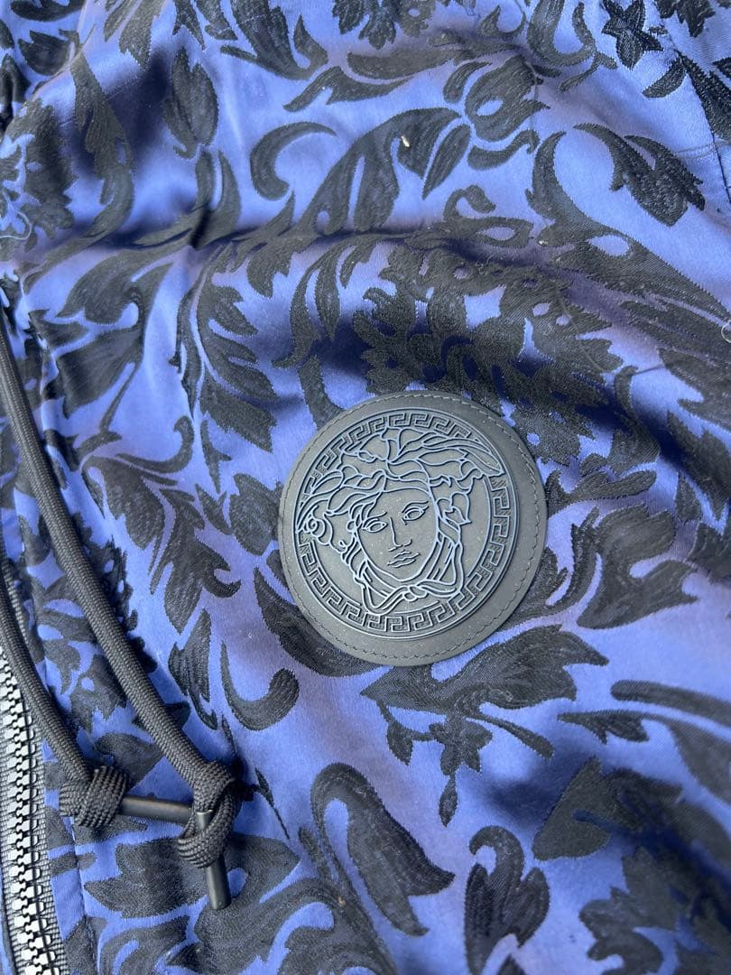 レア⚠️VERSACE ペイズリー 薄手セットアップ ネイビー