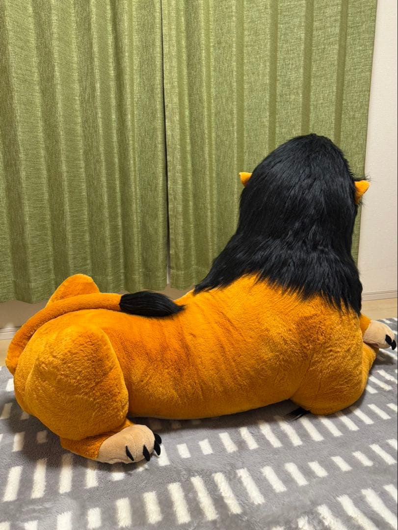 ディズニーストア　ライオンキング　ぬいぐるみ　スカー127㎝
