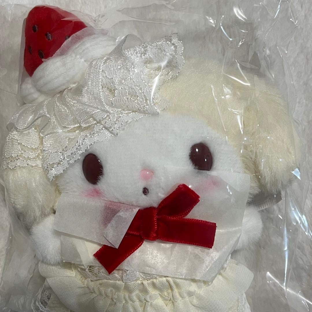 サンリオ　マイメロディ　マスコットバッグチャーム（ショートケーキ）