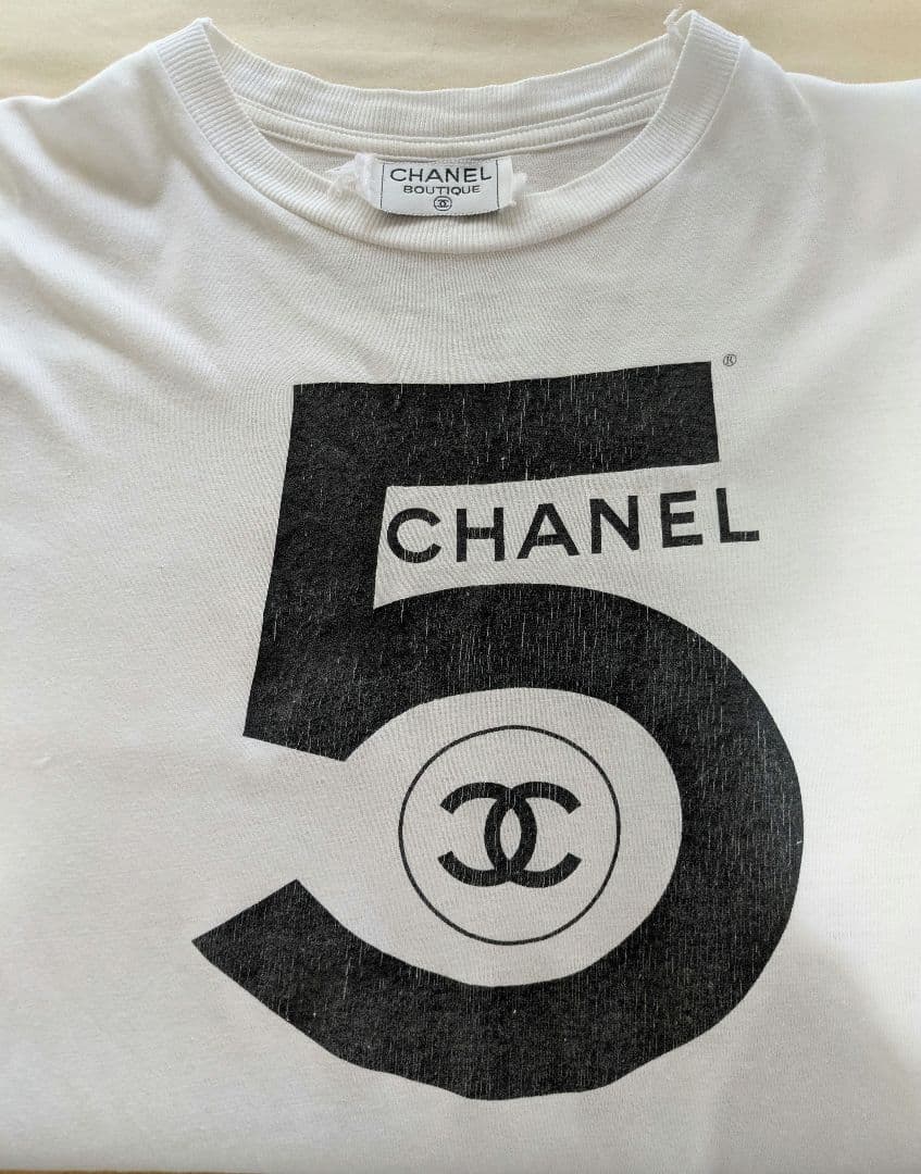 お*き様 CHANEL ヴィンテージ　5 ロゴ Tシャツ ホワイト