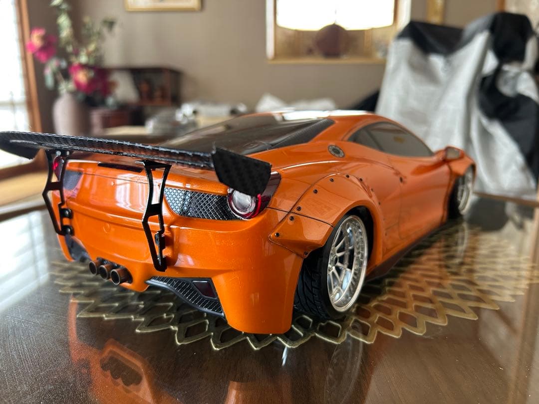 フェラーリ ラジコンボディ1/10です！泣く泣くの出品です。未走行！