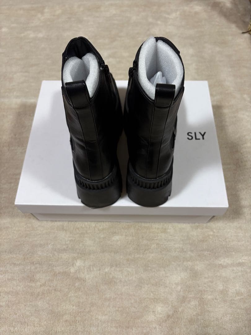 【キャンディ】SLY ブラック CHELSEA SHORT ブーツ厚底