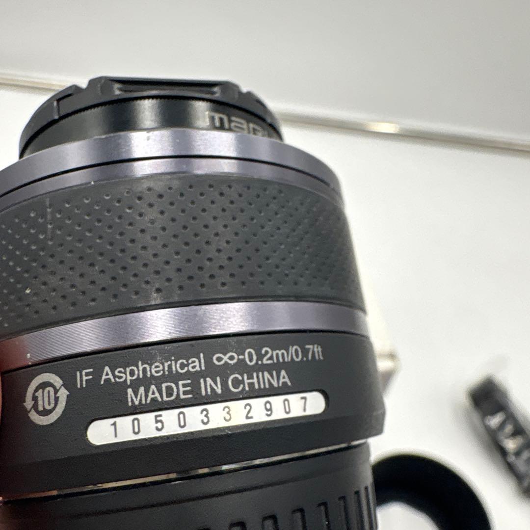 美品　Nikon 1 J5 ズームレンズキット
