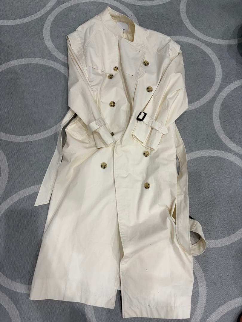 クラネ　2WAY SQUARE SLEEVE TRENCH COAT
