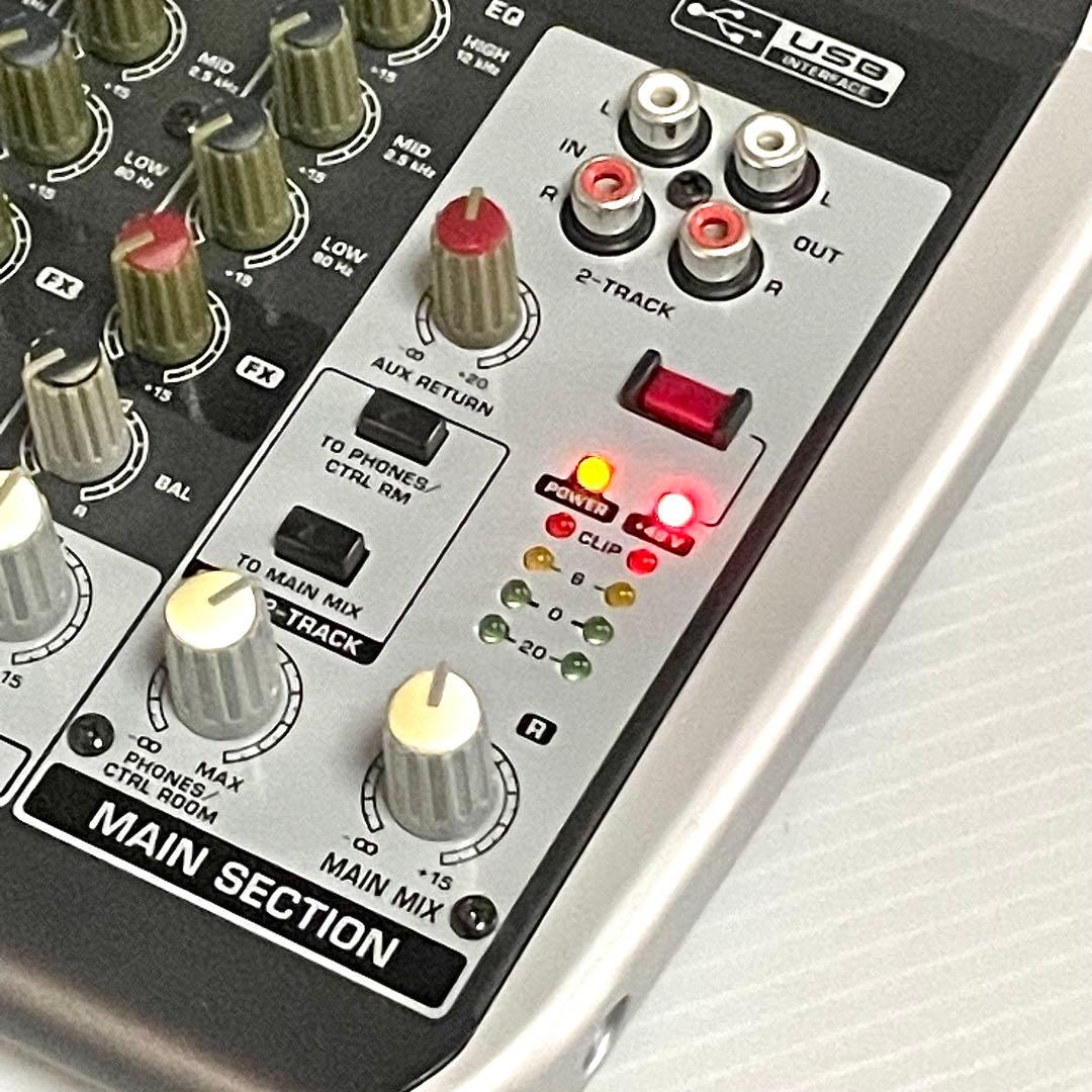 Behringer XENYX Q802USB アナログミキサー 送料込