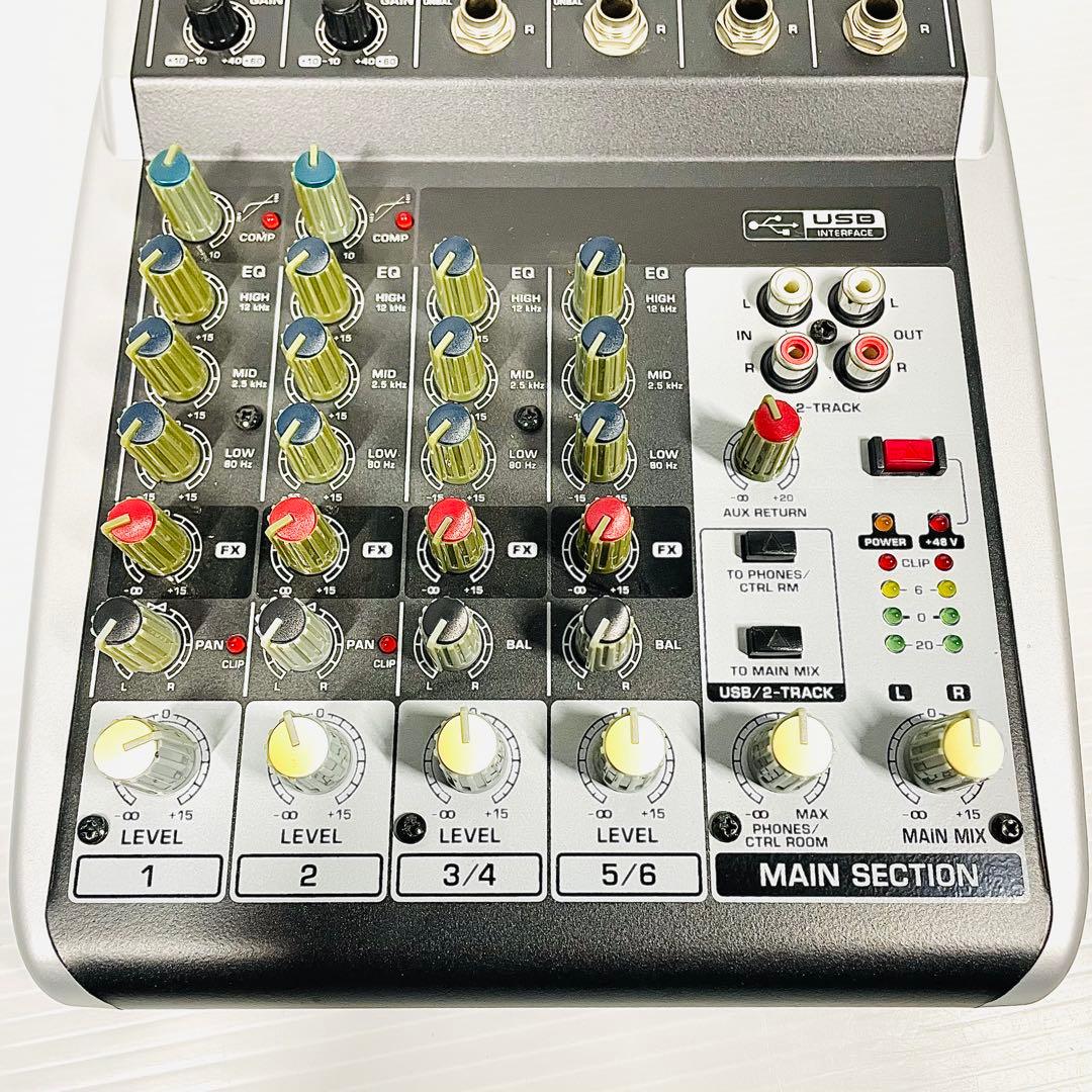 Behringer XENYX Q802USB アナログミキサー 送料込