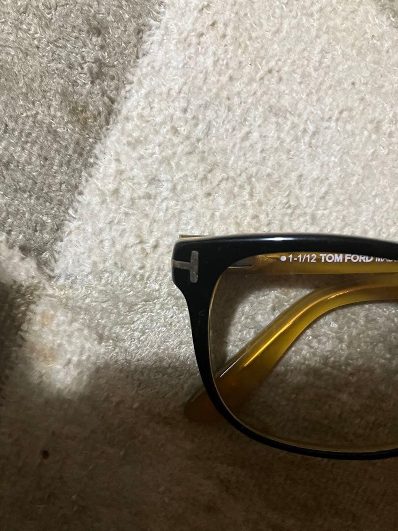 トムフォード　TOMFORD 伊達メガネ。美品です。