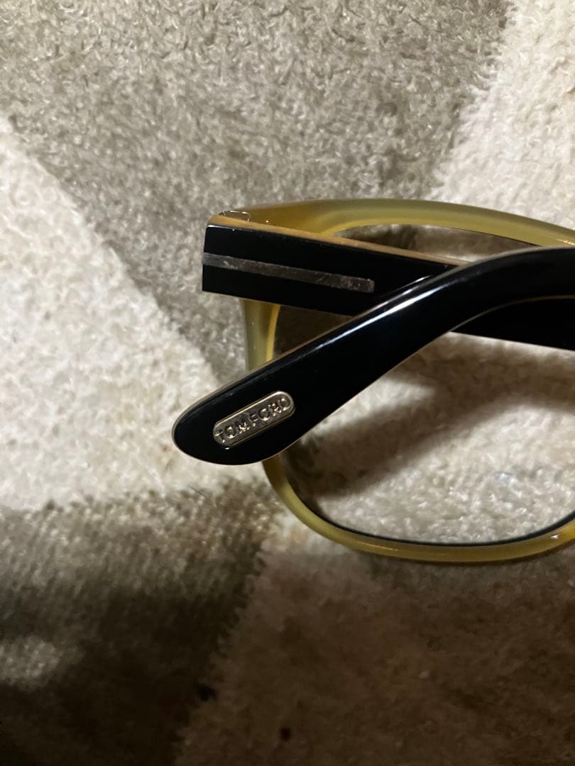 トムフォード　TOMFORD 伊達メガネ。美品です。