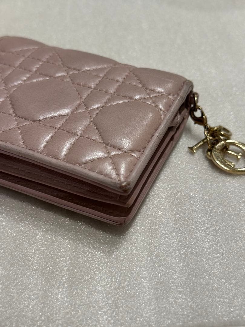 DIOR レディディオール 二つ折り財布 ラムスキンピンク