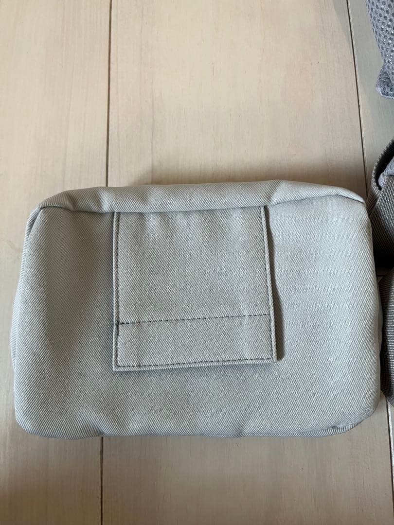 ergobaby 抱っこ紐 グレー ポーチ付き