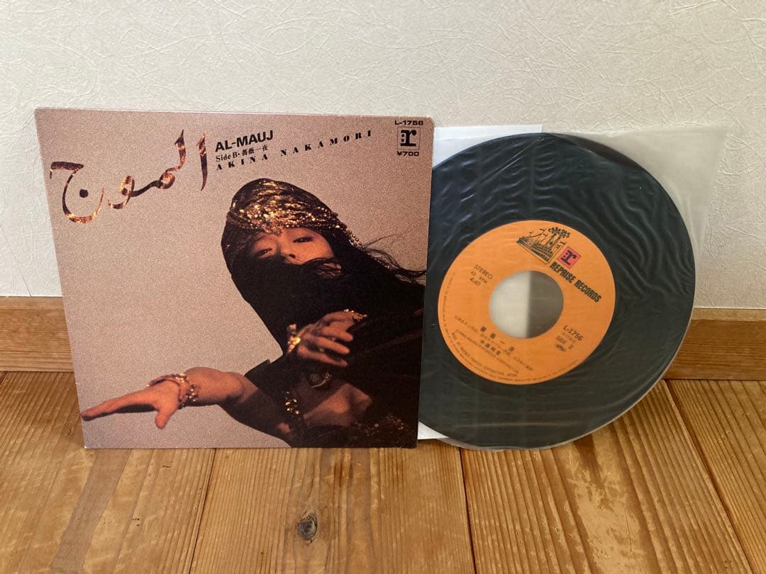 中森明菜レコードセット＋写真等のおまけ付き