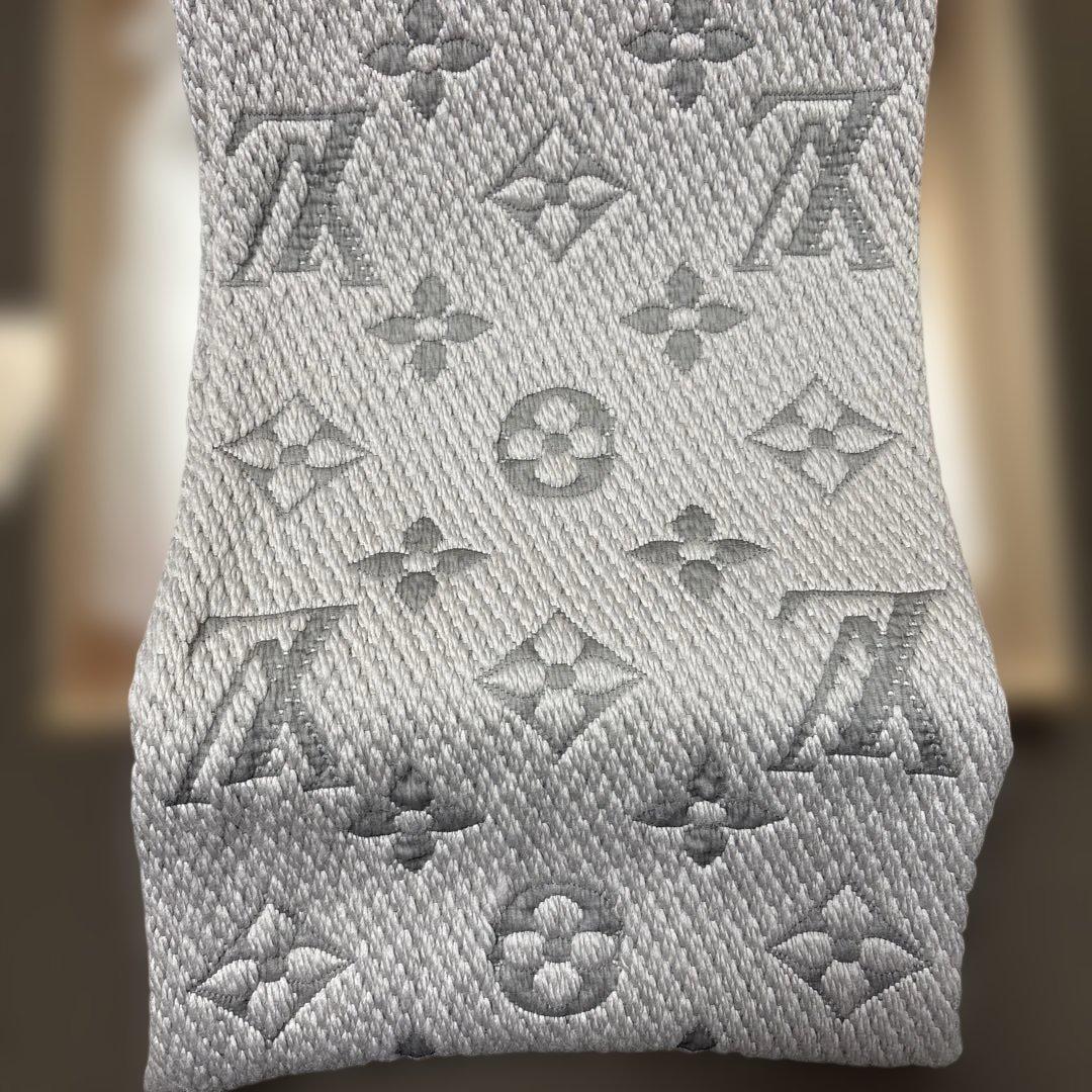 Louis Vuitton マフラー M74742 即決価格