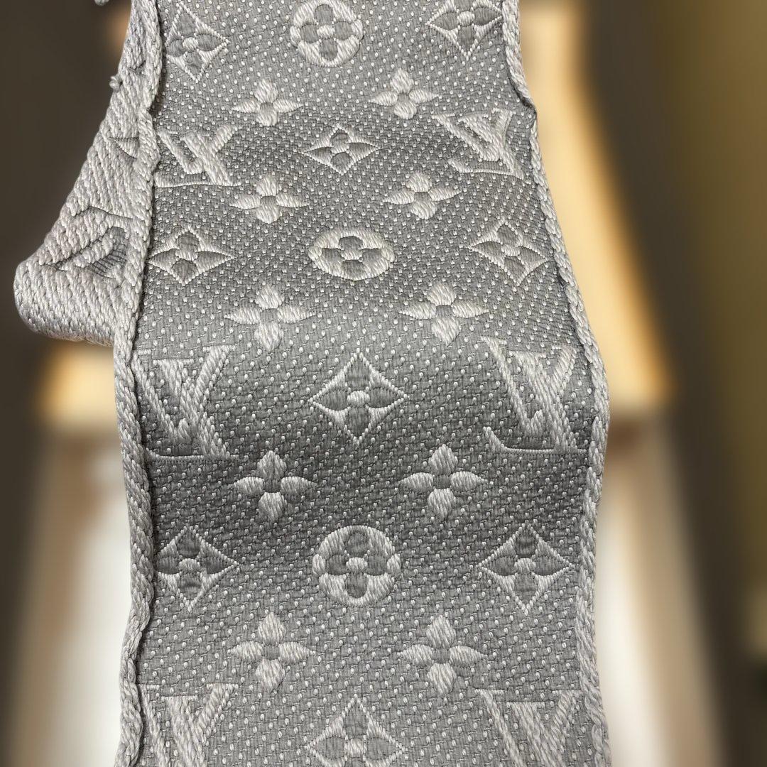 Louis Vuitton マフラー M74742 即決価格