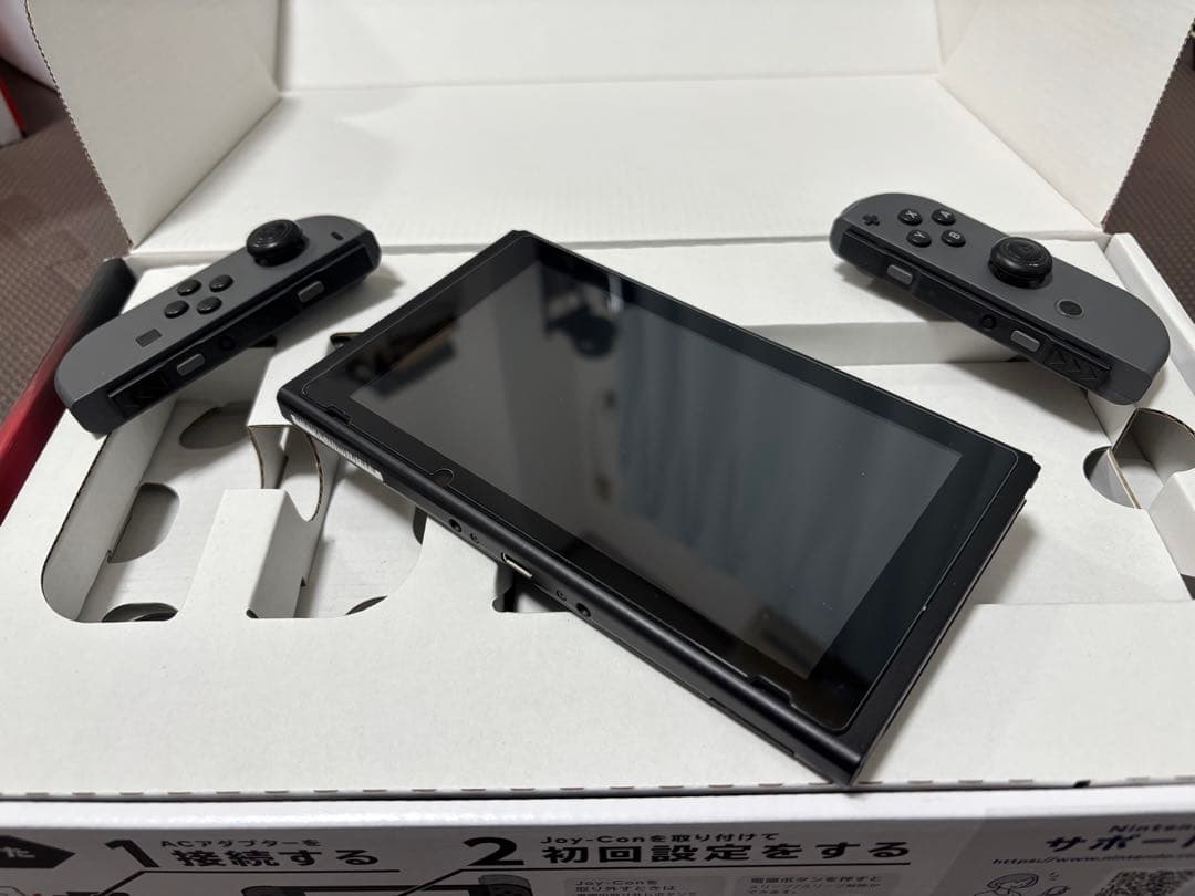 た*ろ様 Nintendo Switch グレー 本体　付属品