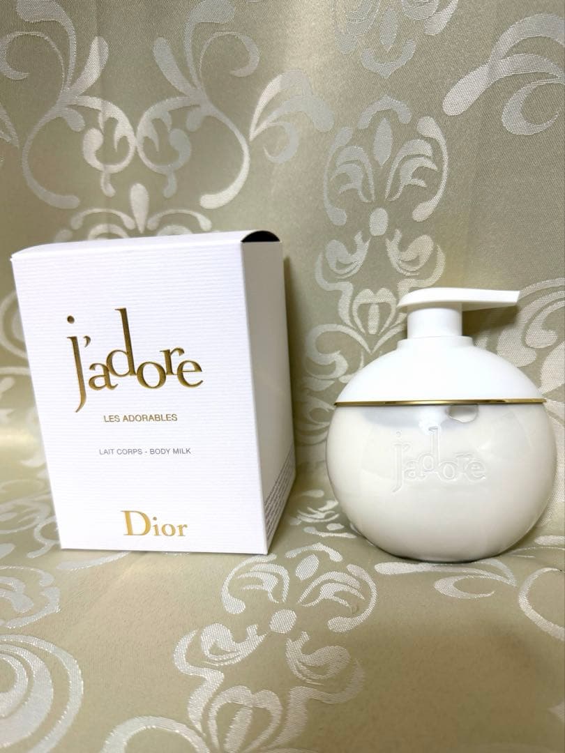 Dior j'adore ジャドール　ボディミルク 箱入り　200ml