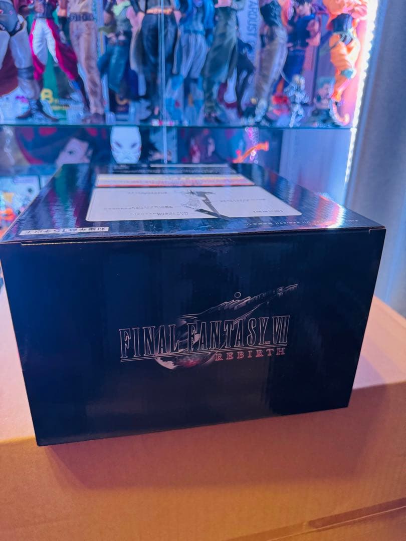 ファイナルファンタジーⅦ　発売記念くじ　クラウド　フィギュア　おまけ付き
