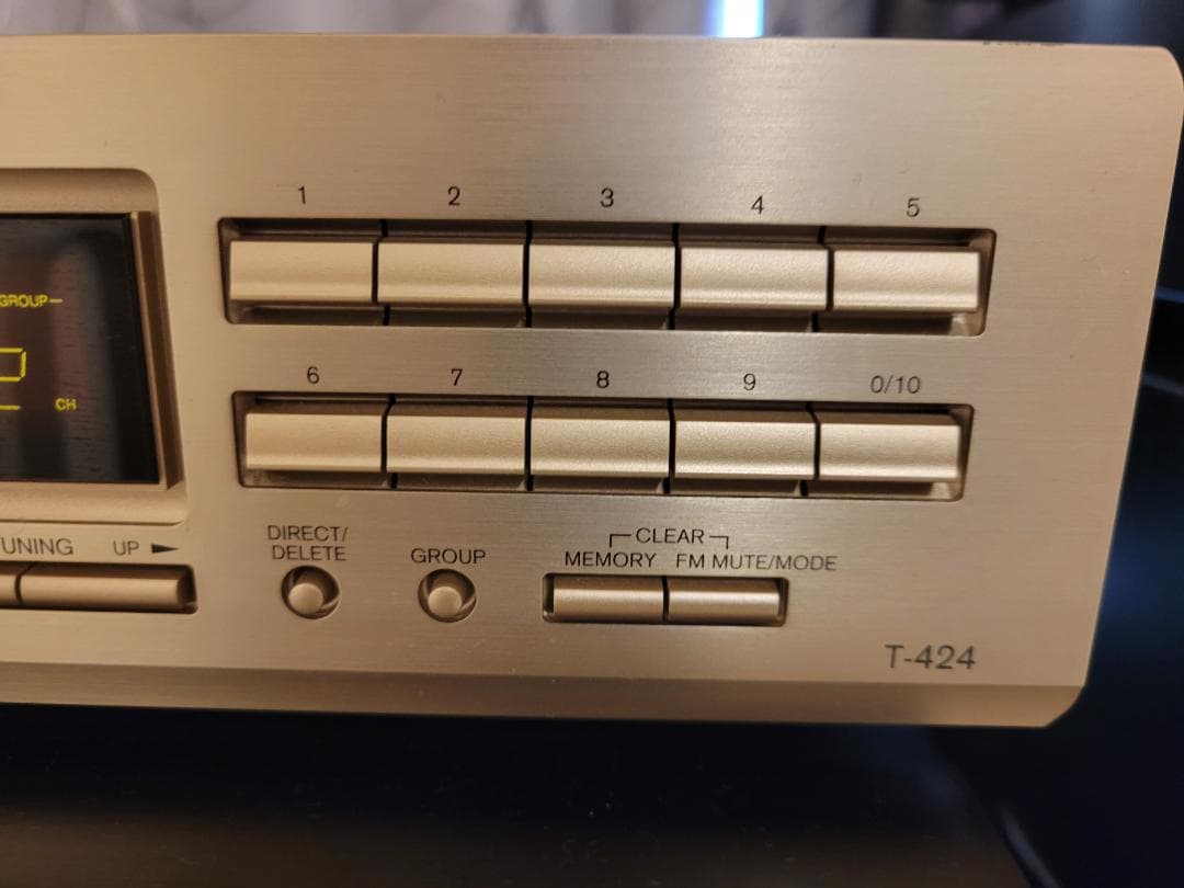 ONKYO　オンキヨー　T-424　FM/AMチューナー