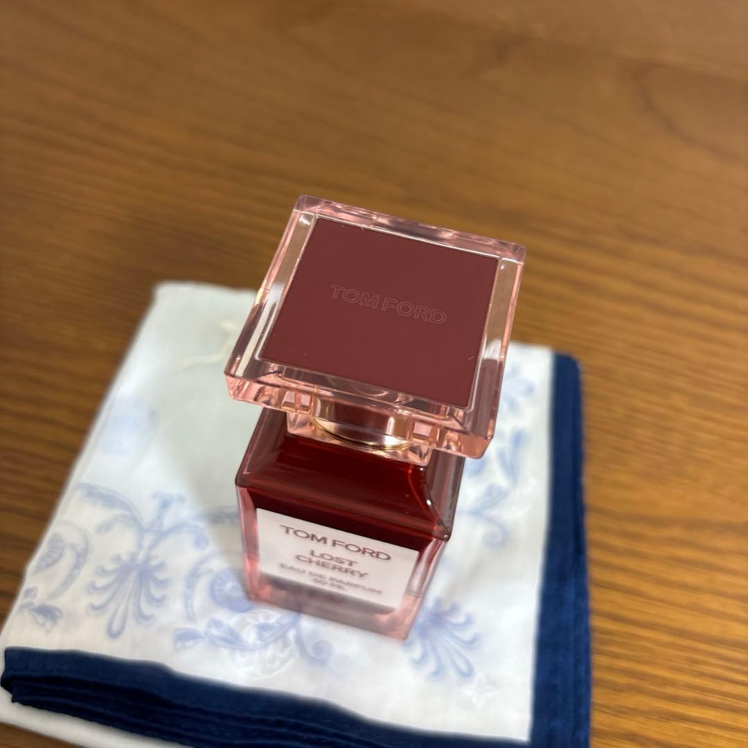 TOM FORD ロストチェリー オードパルファム 50ml