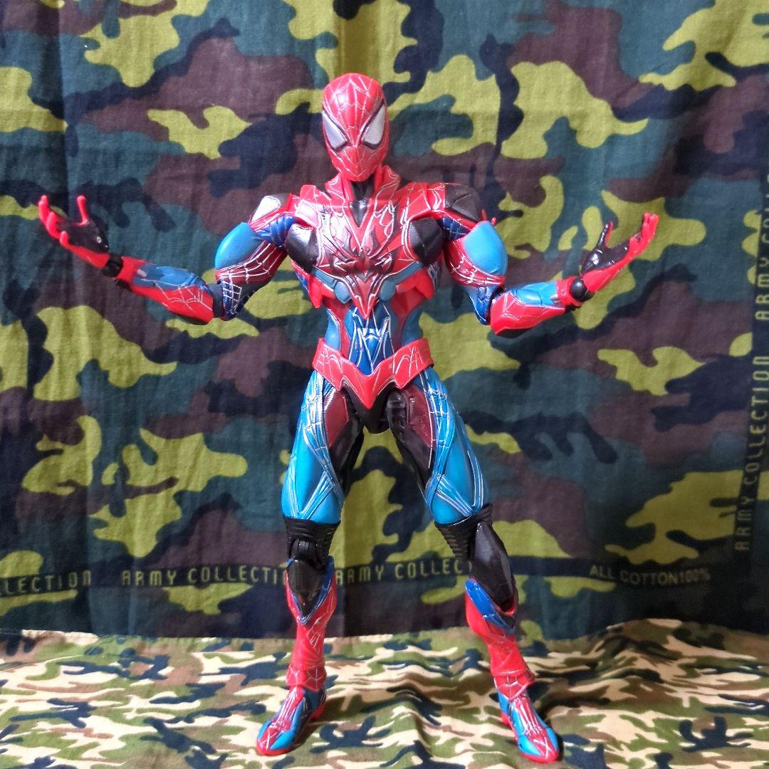 プレイアーツ改／✨【 ヴァリアント】 スパイダーマン【中古品／箱無し】