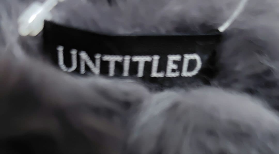 新品タグ付きUNTITLEDリアルラビットファー ダークグレー ネックウォーマー