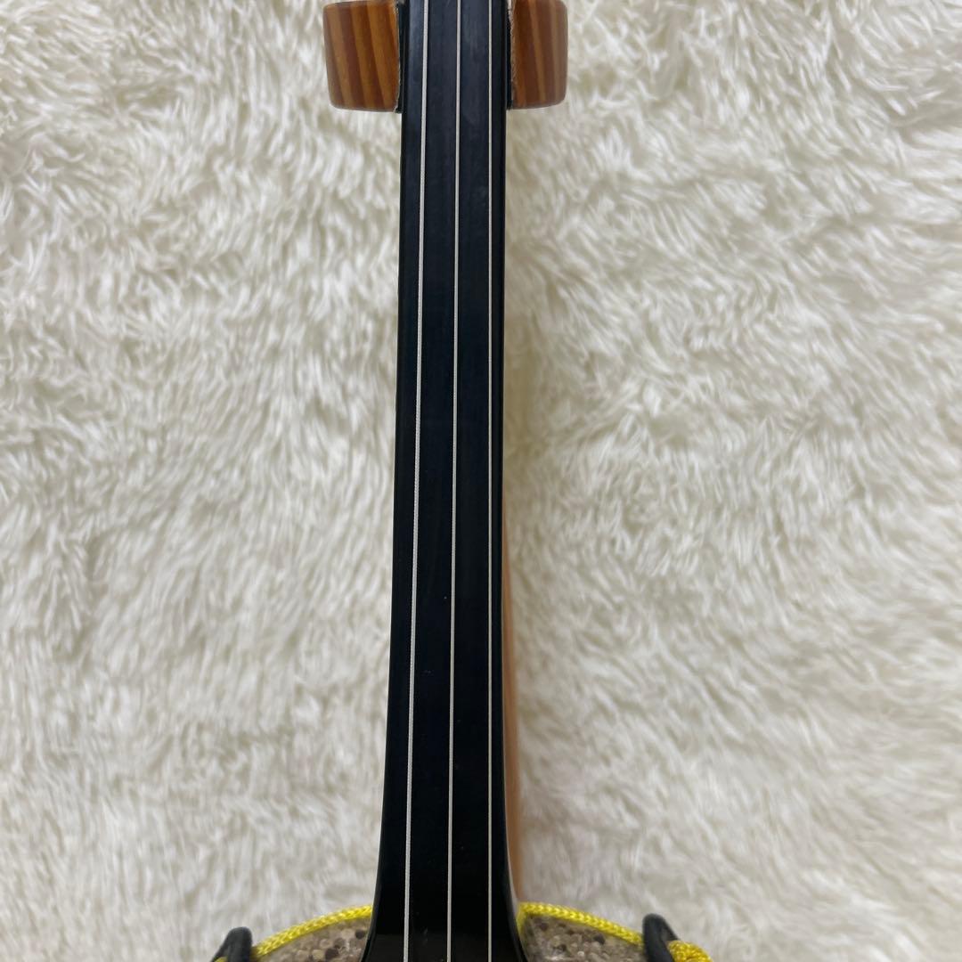 良品 沖縄 三線 蛇皮 黒漆 三味線 スタンド付き　初心者　入門