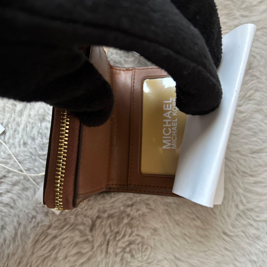 最終値下⭐︎MICHEAL KORS 折り財布 ジップ チャーム ウォレット