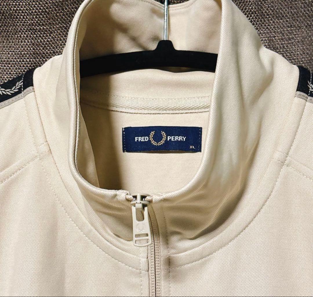 Fred Perry フレッドペリー トラックジャケット XL